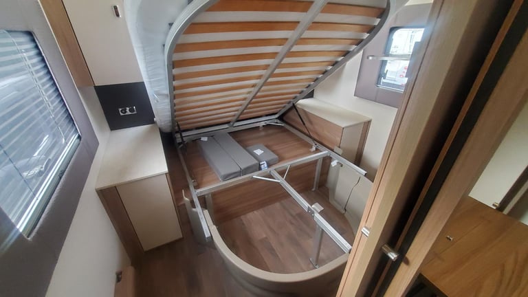 Fiat SWIFT KON-TIKI 650 motorhome 4 berth 4 seatsbelts Island bed 2020