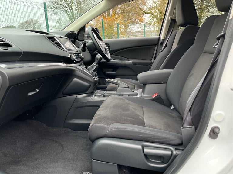 2016 Honda CR-V I-VTEC SE PLUS NAVI Estate Petrol Manual