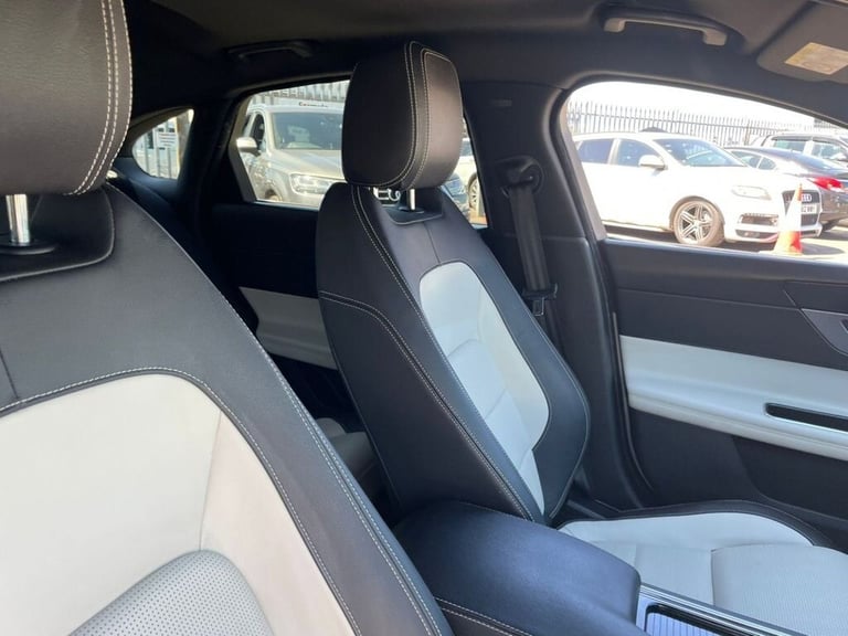 2018 Jaguar XF 2.0 D R-SPORT AWD 4d 177 BHP Saloon Diesel Automatic