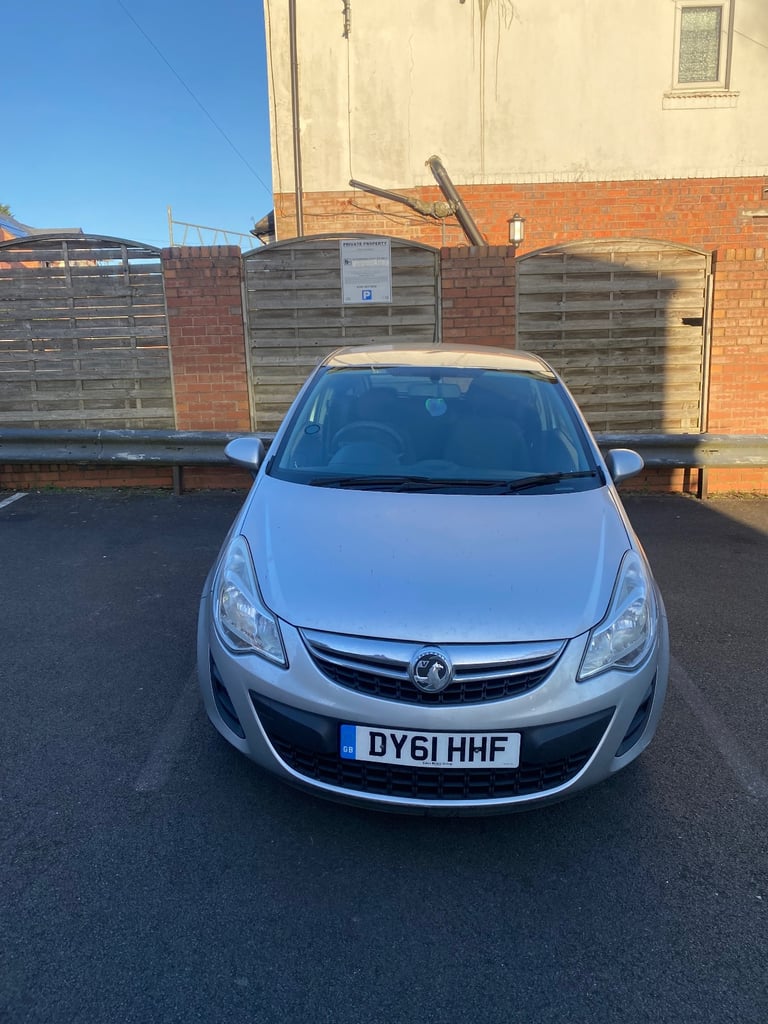 Vauxhall Corsa 1.216V Exclusiv Hatchback 3dr Petrol Manual Euro 5 (A/C) (85 ps)
