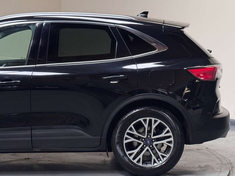 2020 Ford Kuga 1.5 EcoBlue Titanium First Edition Euro 6 (s/s) 5dr SUV Diesel Manual