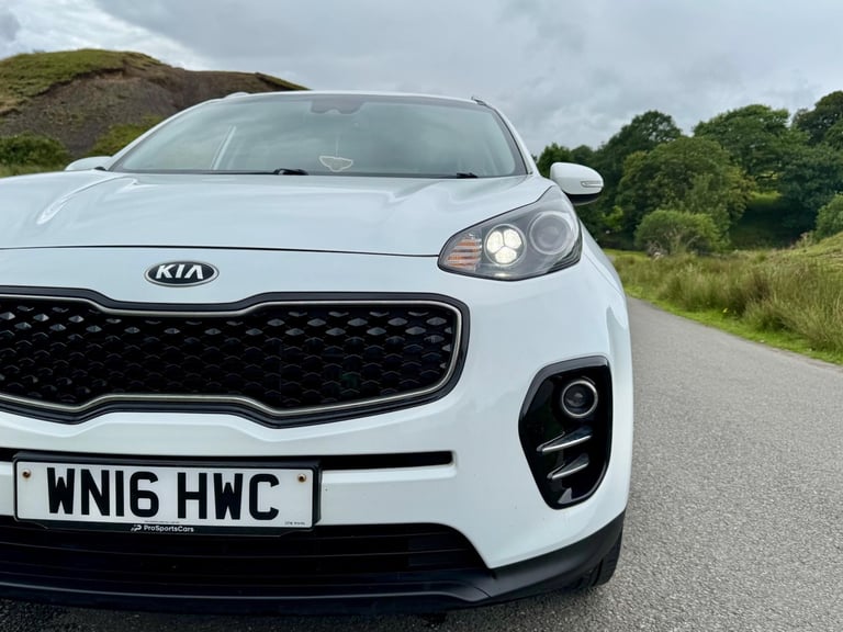 2016 Kia Sportage 1.7 CRDi 3 Euro 6 (s/s) 5dr ESTATE Diesel Manual