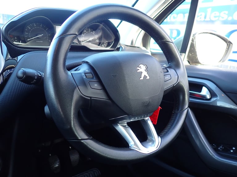 2017 Peugeot 2008 1.2 PureTech Active SUV 5dr Petrol Manual Euro 6 (82 ps)