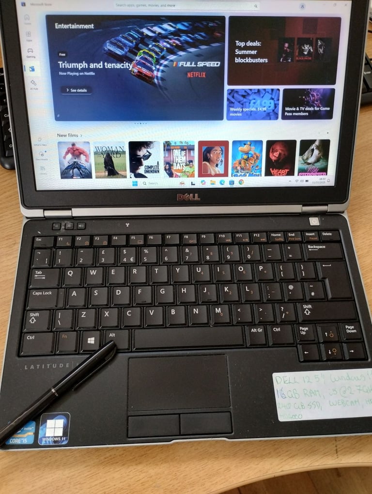 Dell laptop. Windows 11. Full Microsoft Office, 16GB RAM, i5 CPU, 240GB SSD, HDMI, WebCam.
