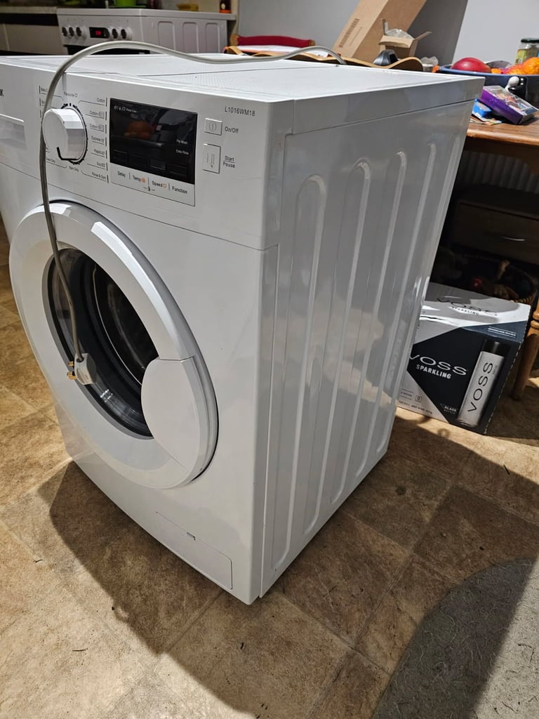 Logik Washing Machine