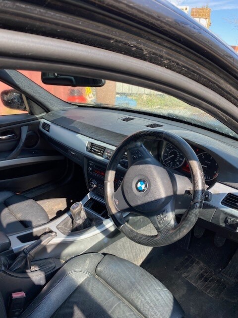 2011 BMW 3 Series 318d Sport Plus Edition 4dr DAMAGED REPAIRABLE SALVAGE SALOON Diesel Manual