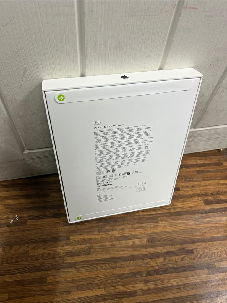 Brand new iPad pro M4 sealed box 13 inch with nano-texture glass 1TB  , 1 year Apple warranty black