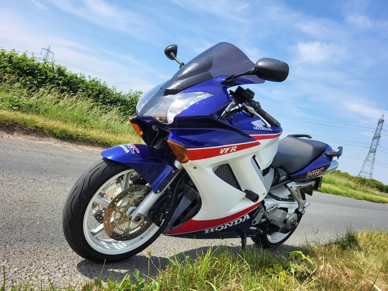 2004 54 HONDA VFR 800-5 HRC COLOURS VFR800 VTEC SPORTS TOURER NEW MOT