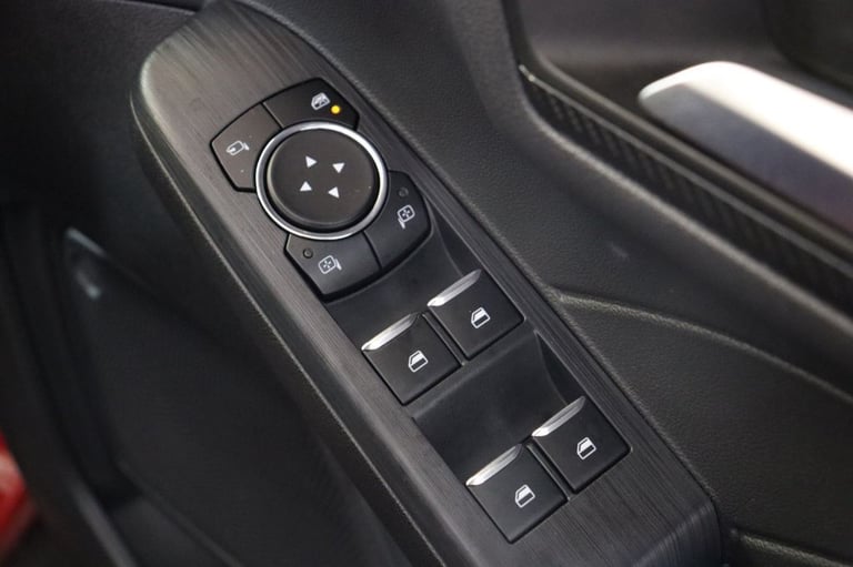 2024 Ford Kuga 2.5 Duratec 14.4kWh ST-Line X 5dr CVT (PAN ROOF) Automatic