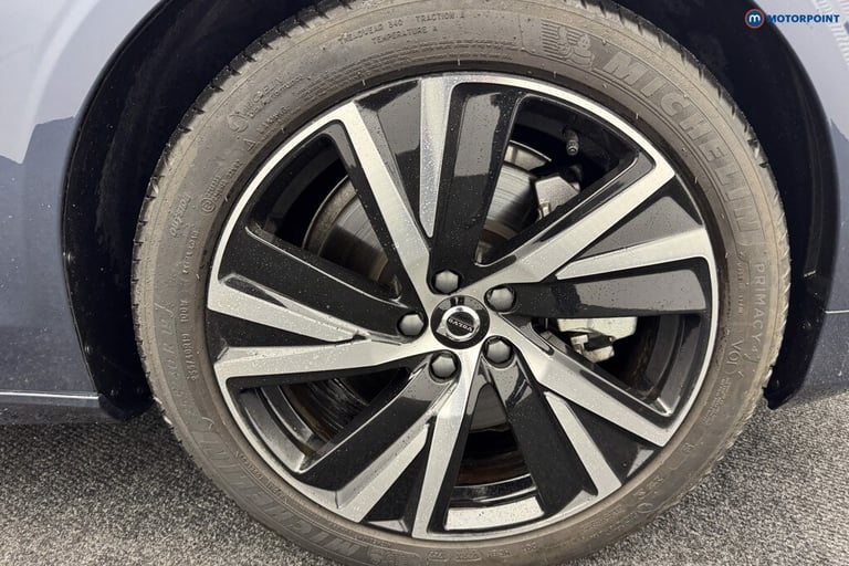 2023 Volvo S90 2.0 T8 RC PHEV [455] Plus Dark 4dr AWD Auto Saloon Hybrid Automatic