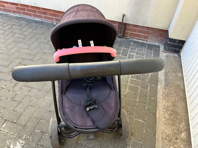 FREE Icandy strawberry with bassinet and chair