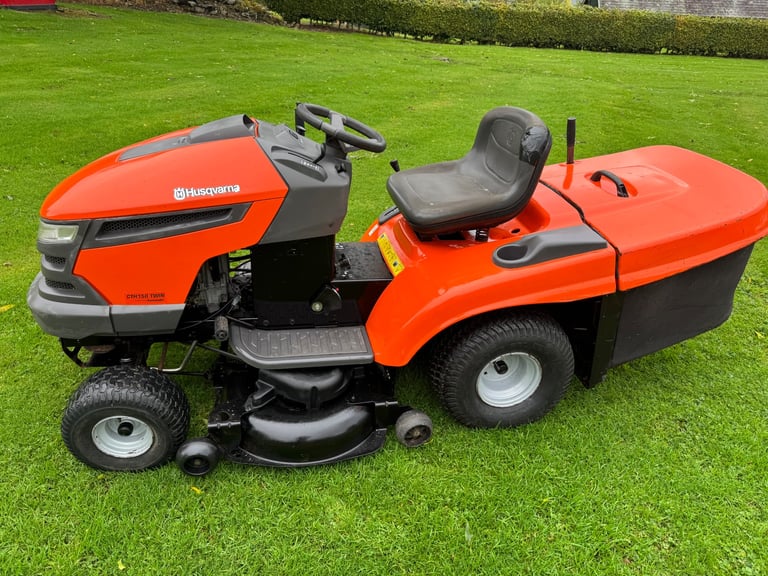 Husqvarna CTH150 42” TWIN ride on lawnmower