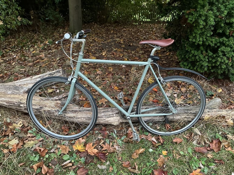 Temple Cycles City Bike Large