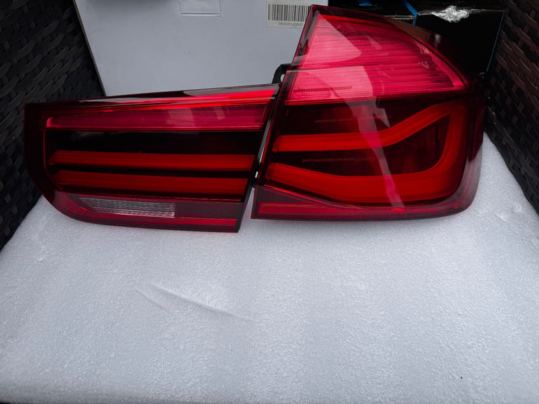 Set Rear lights genuine f30