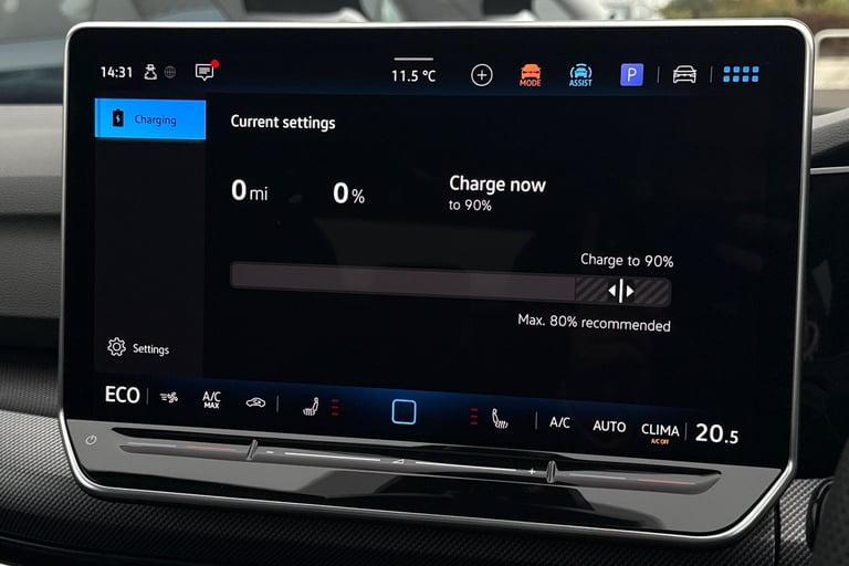 2025 Volkswagen Golf 1.5 TSI 272 GTE eHybrid 5dr DSG **PAN ROOF, HEADS UP** Hatchback PETROL/ELEC...