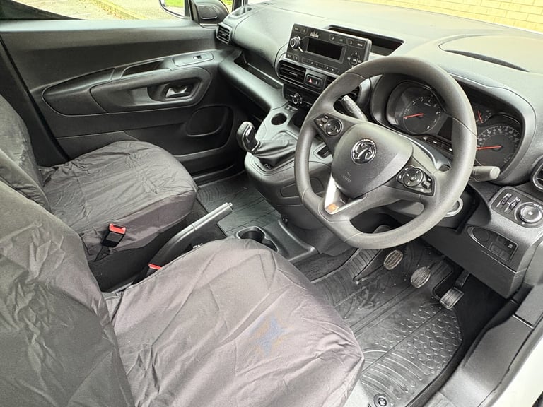 2020 Vauxhall Combo 1.6 Turbo D 2300 Sportive Panel Van 4dr Diesel Manual L1 H1