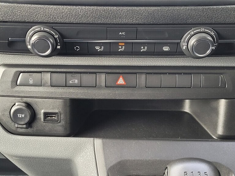 2022 Vauxhall Vivaro LWB Turbo D 2900 Dynamic  1.5ltr 100ps with Deadlocks, Twin Side Loading Do ...