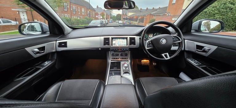 2013 Jaguar XF 2.2d [200] Sport 4dr Auto SALOON Diesel Automatic