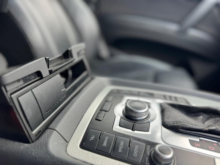 2009 Audi Q7 4.2 TDI Quattro S Line 5dr Tip Auto ESTATE Diesel Automatic