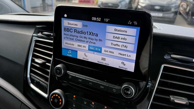 2023 Ford Transit Custom 2.0 EcoBlue 170ps Low Roof Sport Van Auto Van Diesel Automatic