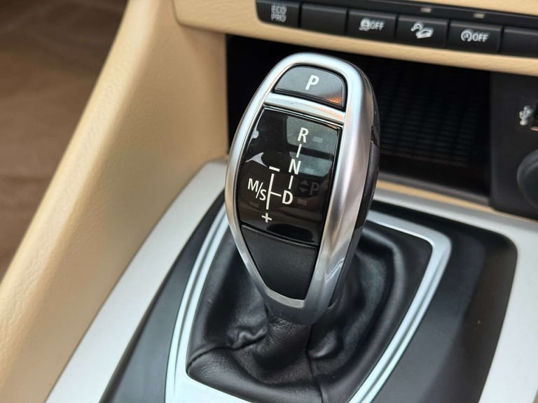 2015 BMW X1 xDrive 20d SE 5dr Step Auto ESTATE DIESEL Automatic