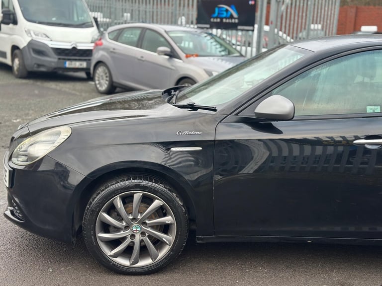 2014 Alfa Romeo Giulietta 1.6 JTDM-2 Collezione 5dr HATCHBACK DIESEL Manual