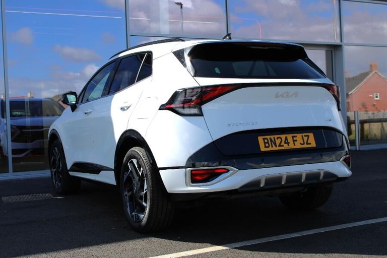 2024 Kia Sportage 1.6 T Gdi 13.8kwh Gt Line Suv 5dr Petrol Plug In Hybrid Auto Awd Euro 6 (s/ EST...