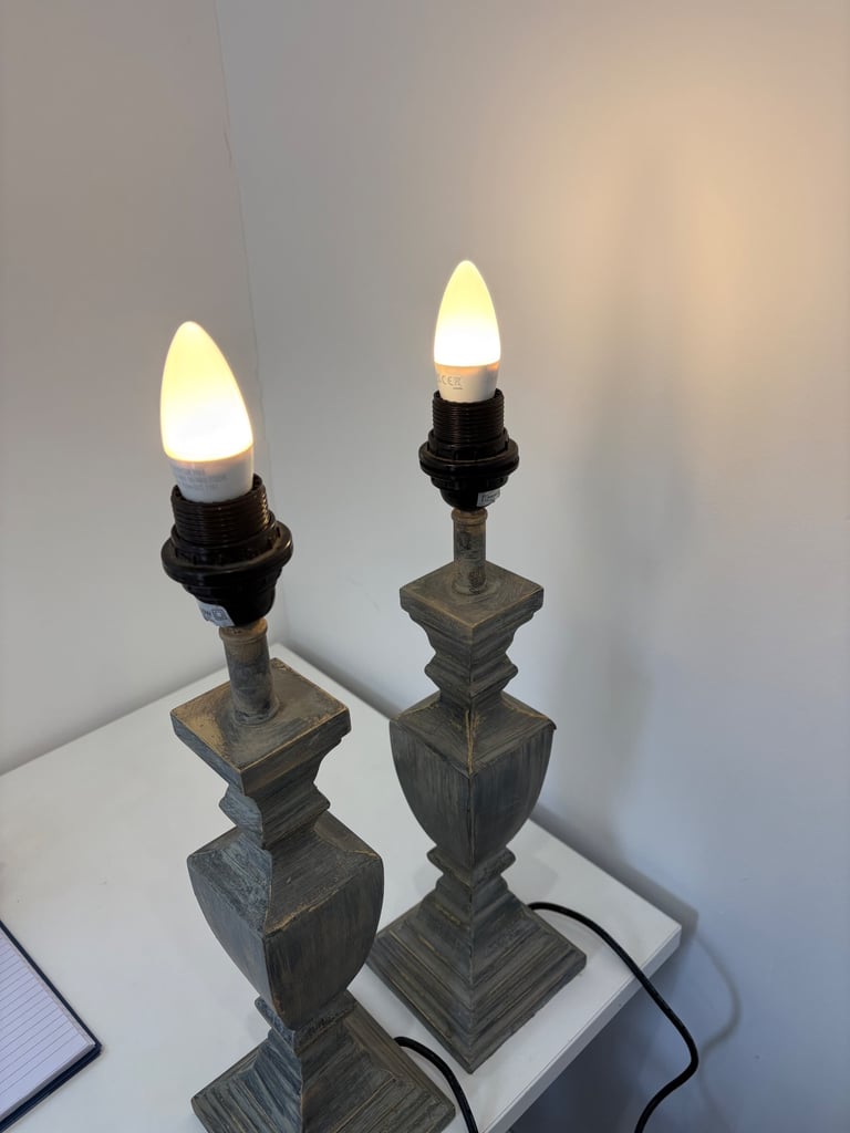 2 x stylish wooden lamp bases