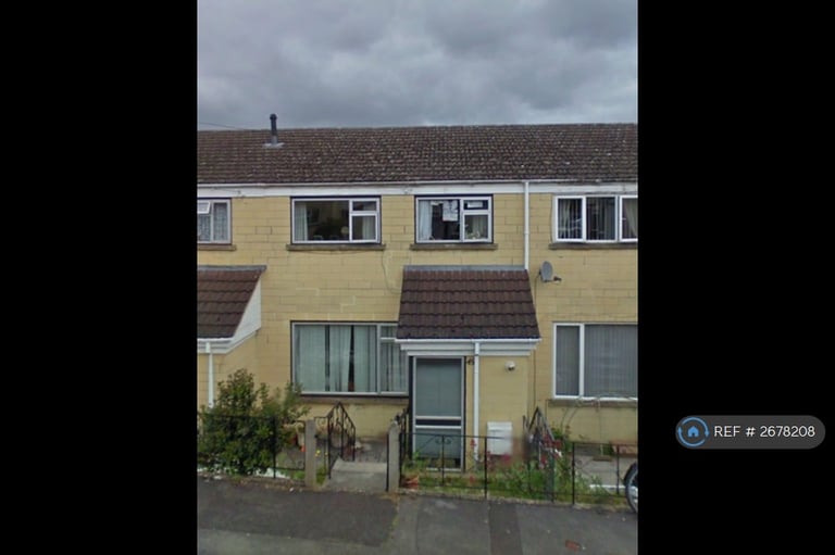 4 bedroom house in Clyde Gardens, Bath, BA2 (4 bed) (#2678208)