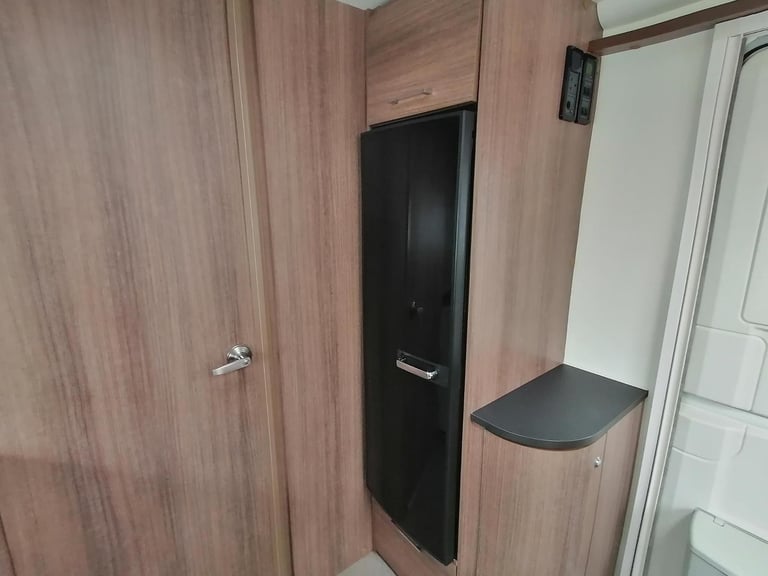 2018 Bailey Unicorn Cabrera