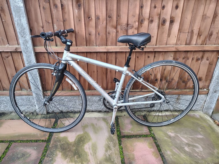 XS Specialized Sirrus Expert Womens Hybrid Bike Road and Trail Bicycle Ladies Girls Cycle