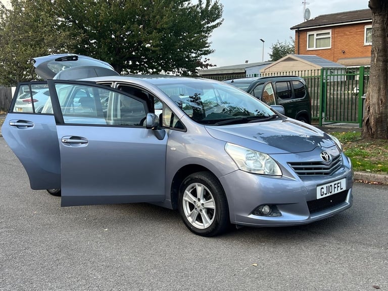 2010 Toyota Verso 1.6 V-matic TR 5dr MPV Petrol Manual