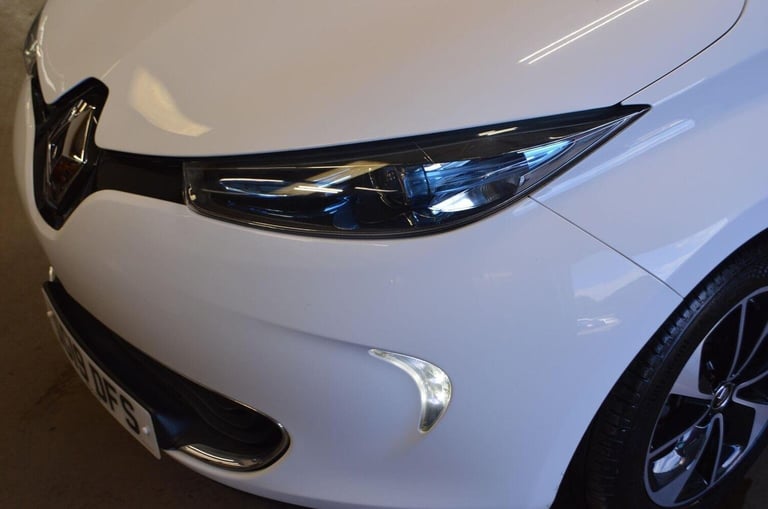 RENAULT ZOE R110 41kWh Dynamique Nav Auto 5dr (i) 2019
