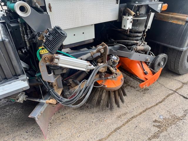 2016 16 DAF LF 180 E6 12T Scarab Merlin dual sweep road sweeper ex council