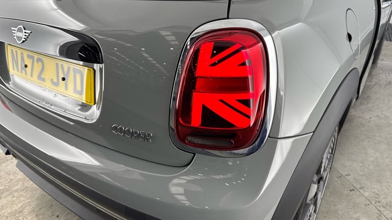 2022 MINI Hatch 1.5 Cooper Exclusive 3dr Auto Petrol Hatchback Hatchback Petrol Automatic