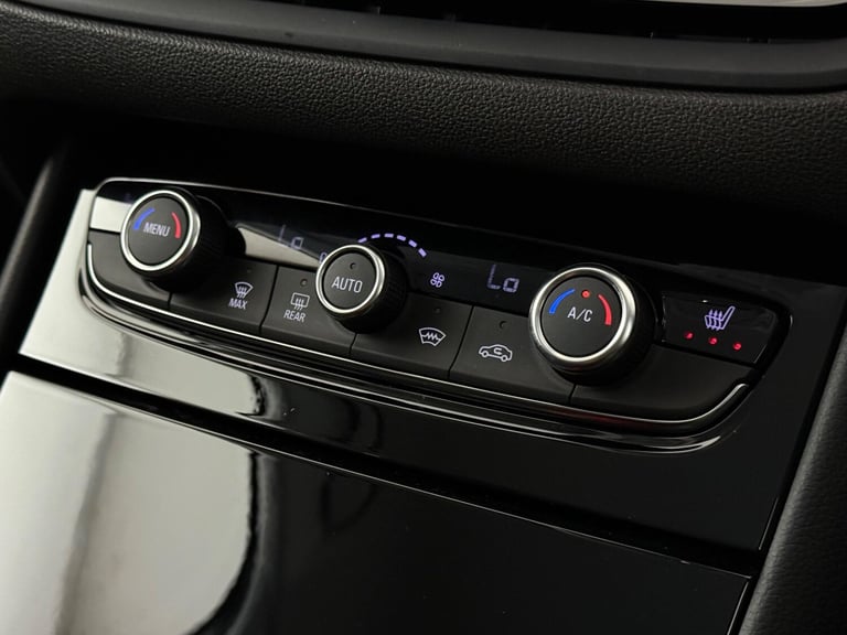 2024 Vauxhall Grandland 1.2 Turbo Ultimate 5dr Auto HATCHBACK PETROL Automatic