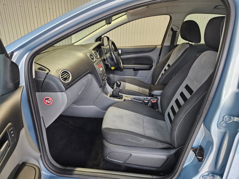 2009 Ford Focus 1.6 Zetec Hatchback 5dr Petrol Manual (161 g/km, 99 bhp) Hatchback Petrol Manual