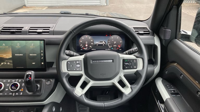 2024 Land Rover Defender 3.0 D250 X-Dynamic HSE 90 3dr Auto Diesel Estate Estate Diesel Automatic