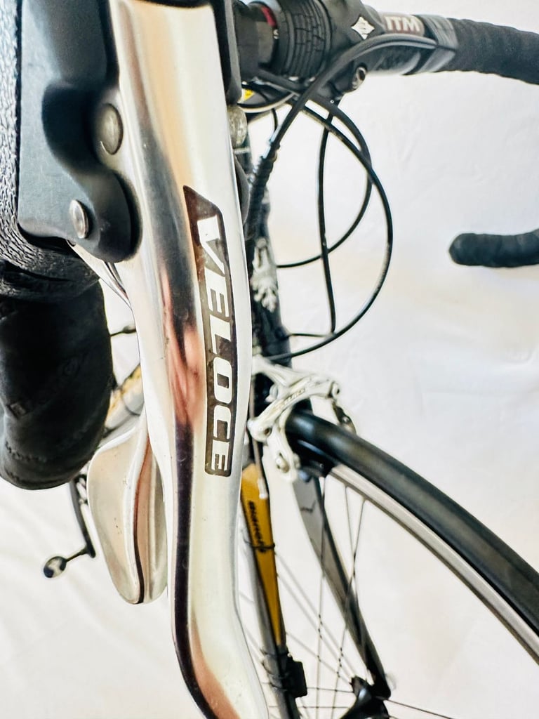 BIANCHI 928 Carbon Size/M Campagnolo Groupset Road Bike WARRANTY 