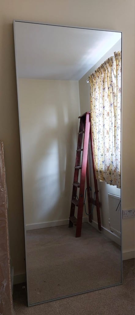 IKEA hovet mirror (with skirting bracket)
