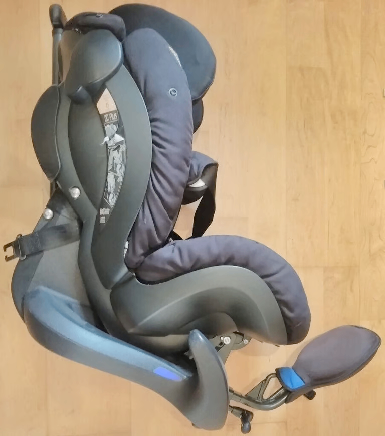 iZi Plus Rearward-Facing BeSafe Baby Car Seat Group 0+/1/1 Weight 0-25kg Age 6m-5y