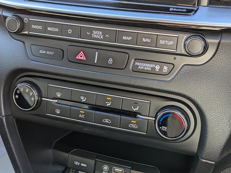 2018 Kia Ceed 1.4 T-GDi Blue Edition Hatchback 5dr Petrol Manual Euro 6 (s/s) (138 bhp) HATCHBACK...