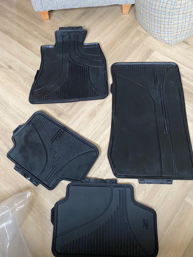 Heavy duty rubber car mats