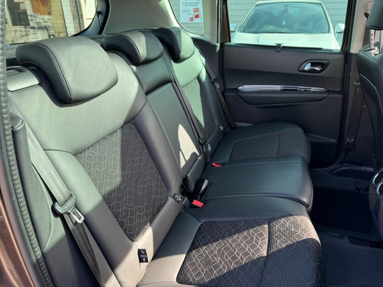 2015 Peugeot 3008 1.6 BlueHDi 120 Allure 5dr HATCHBACK Diesel Manual