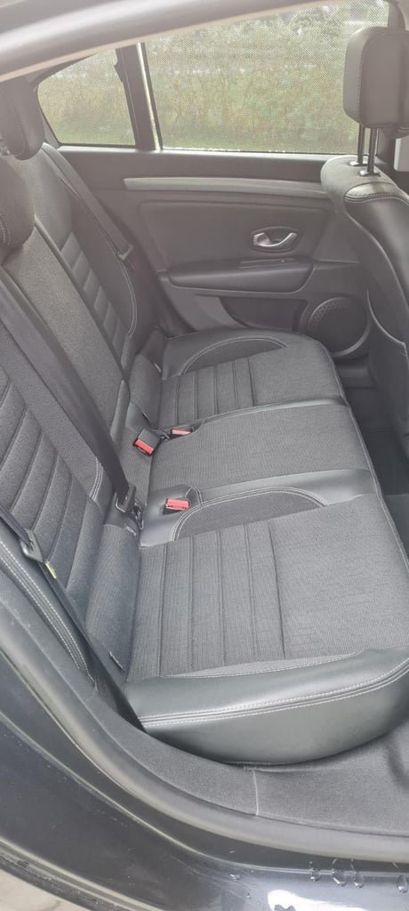Renault, LAGUNA, Hatchback, 2010, Manual, 1461 (cc), 5 doors