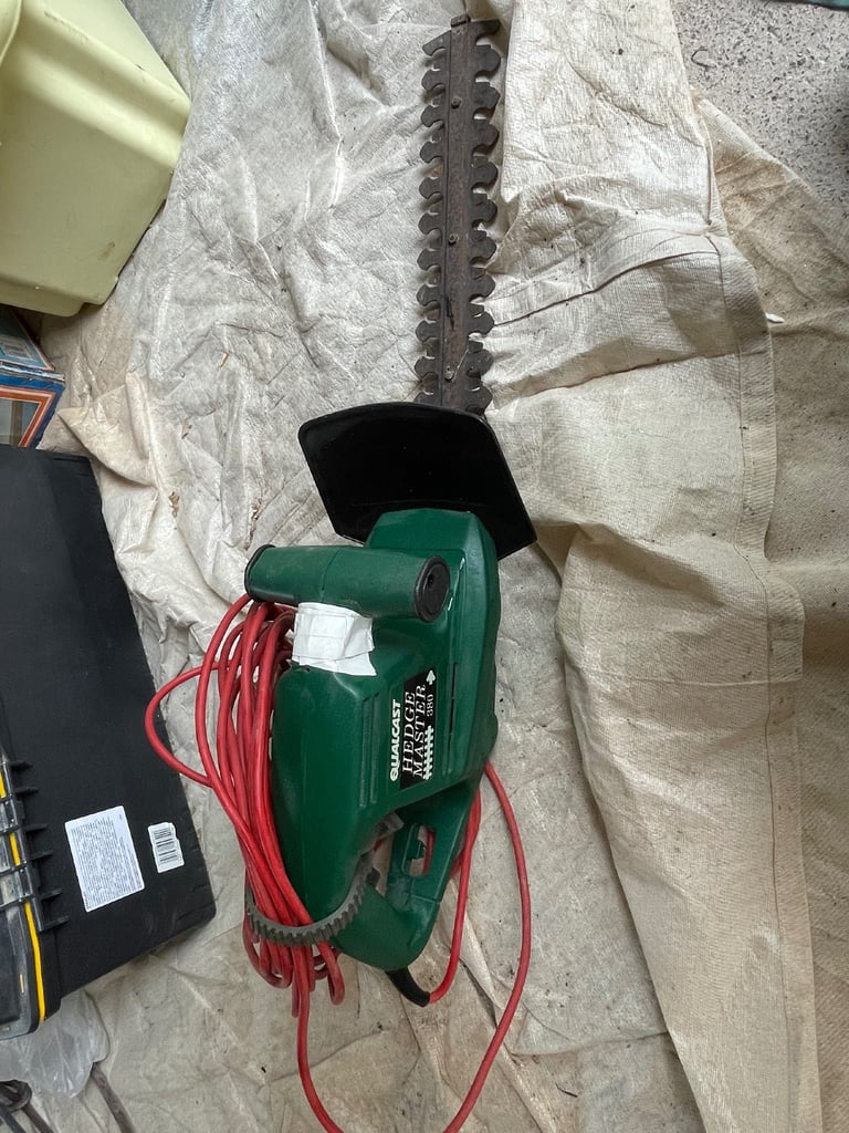 Qualcast Hedge trimmer for sale
