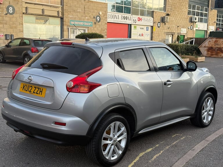 2012 Nissan Juke 1.6 Acenta 5dr [Premium Pack] HATCHBACK PETROL Manual