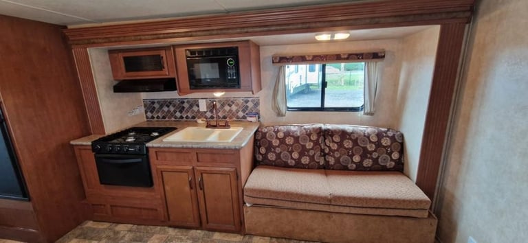 2013 Forest River Salem Cruise Lite 291FB 9 Berth American Caravan 5th Wheel RV