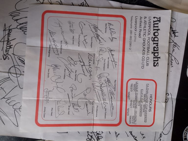 Old old football memorabilia signed aswell from old skool