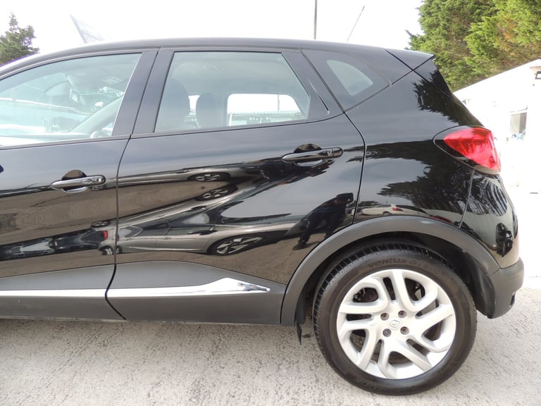 2013 Renault Captur 1.5 dCi 90 Dynamique MediaNav Energy 5dr HATCHBACK Diesel Manual